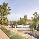 Family For 7 Golf With Pool - Happy 빌라 *