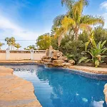 Family For 7 Golf With Pool - Happy